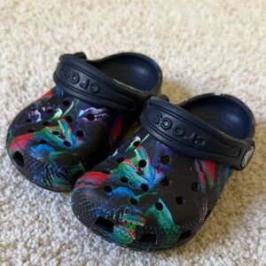 CROCS Kids' Colorful Dinosaur Graphic Clogs